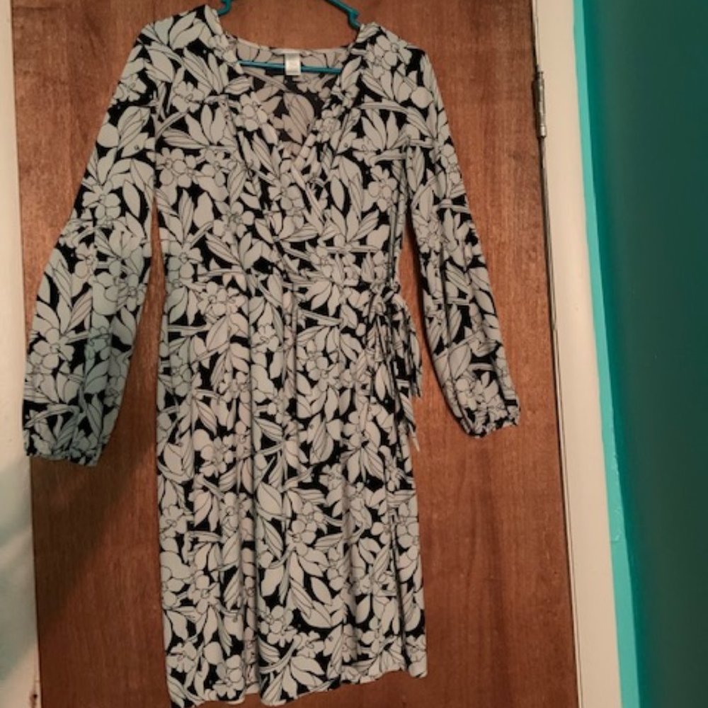 '70s style flowerdy dress